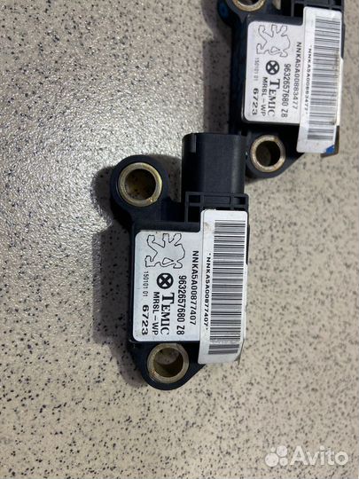 Датчик удара Peugeot 607