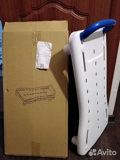 Сиденье для ванны