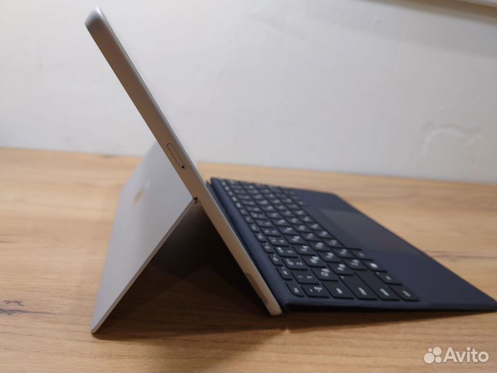 Планшет microsoft surface go 2 8/128 M3 LTE