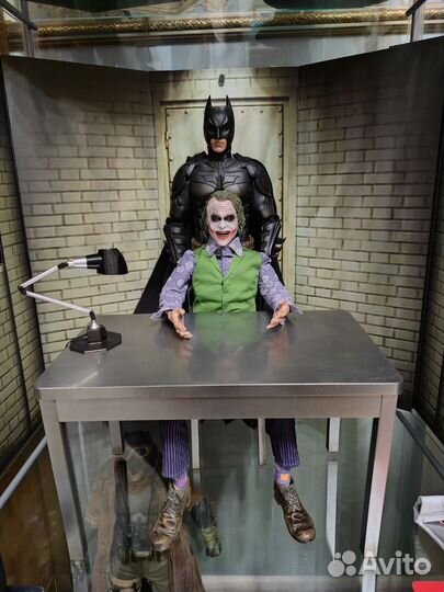 Batman hot toys mms234