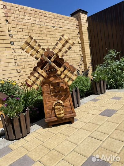 Мельница садовая