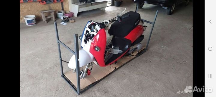 Винтажный скутер