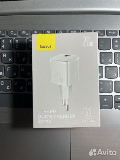 Зарядный блок baseus Type-C 20Вт