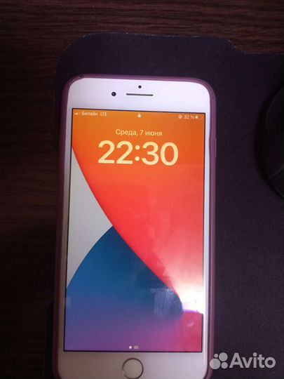 Телефон iPhone 8 plus