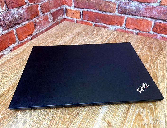 Win 10 Ноутбук для игр работы Lenovo ThinkPad