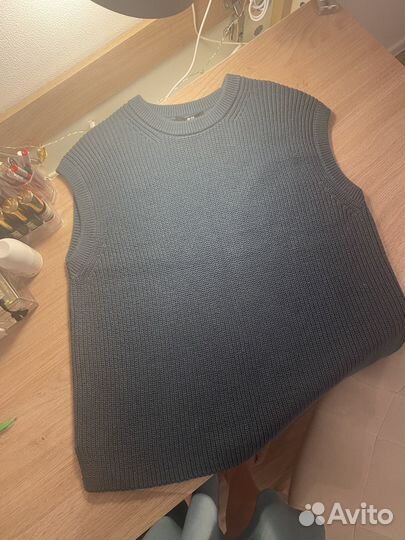 Жилет вязаный uniqlo