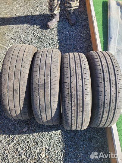 Yokohama BluEarth-ES ES32 205/65 R16