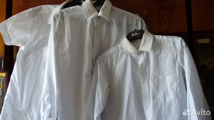 Костюм школьный и 3 рубахи с галстуком
