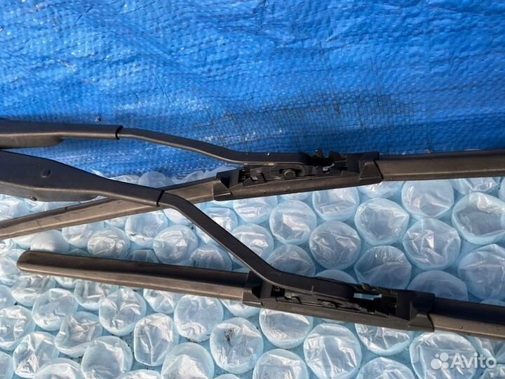 Поводки дворников передние Lexus Es330 XV30 3MZ-FE