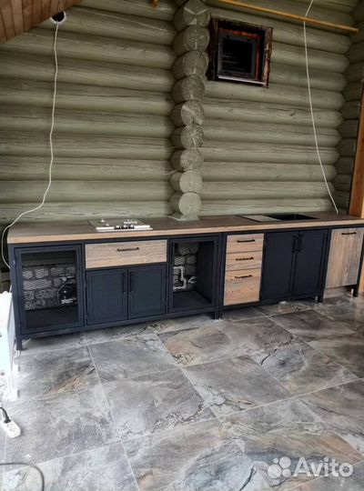 Кухня лофт из дерева и металла