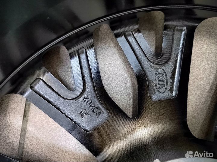 Литой диск Kia K5 DL3 R17 52910-L2210