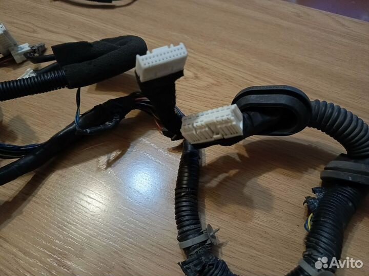 Проводка двери Nissan Teana j31