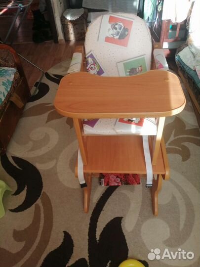 Детский стульчик для кормления babyton