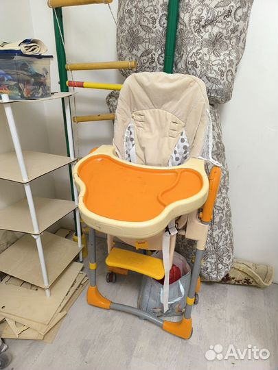 Стул для кормления