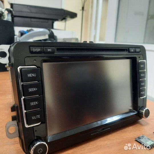 Штатная магнитола на volkswagen tiguan 2014 г.в