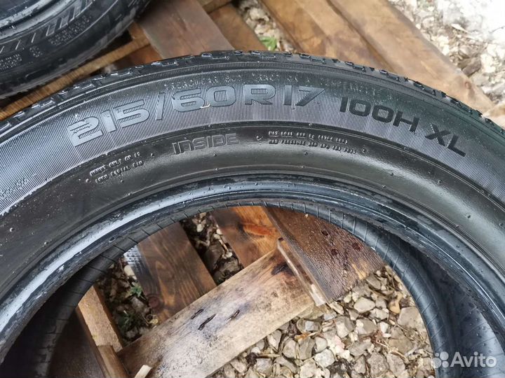 Nokian Tyres Hakka Blue SUV 215/60 R17 98H