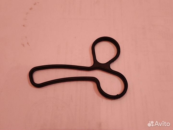 Прокладка масляного радиатора Ford Transit 2.4