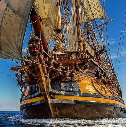 Парусное судно(реплика)