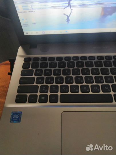 Ноутбук