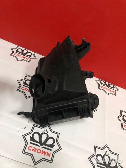 Корпус воздушного фильтра Nissan Qashqai J10