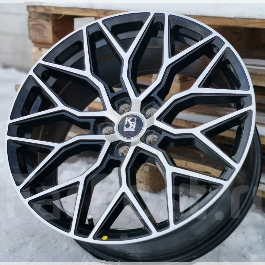 Литые диски Vossen HF2 8.5×R19 5×112