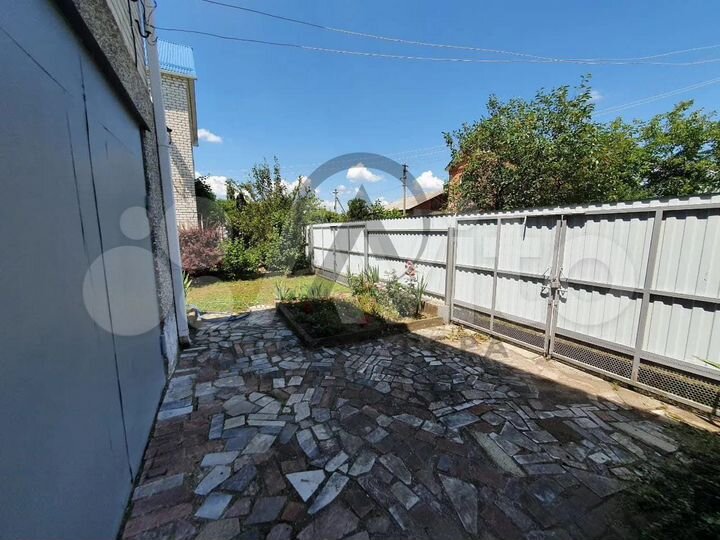 Дом 219 м² на участке 6 сот.