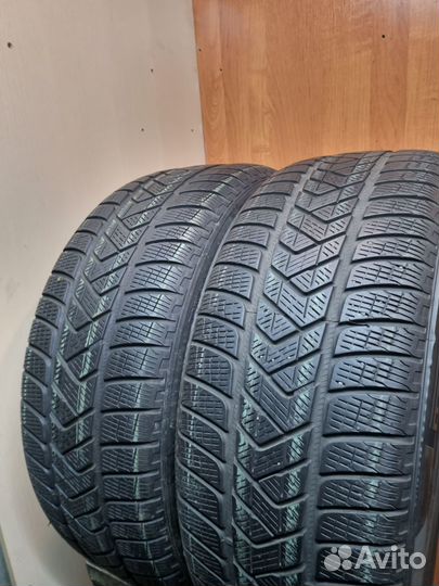 Pirelli Scorpion Winter 235/50 R19