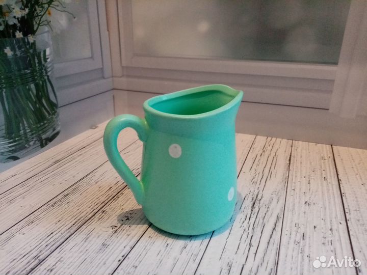 Декоративные вазы и кувшинчики