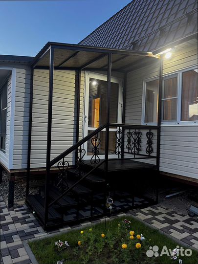 Приставное крыльцо под ключ