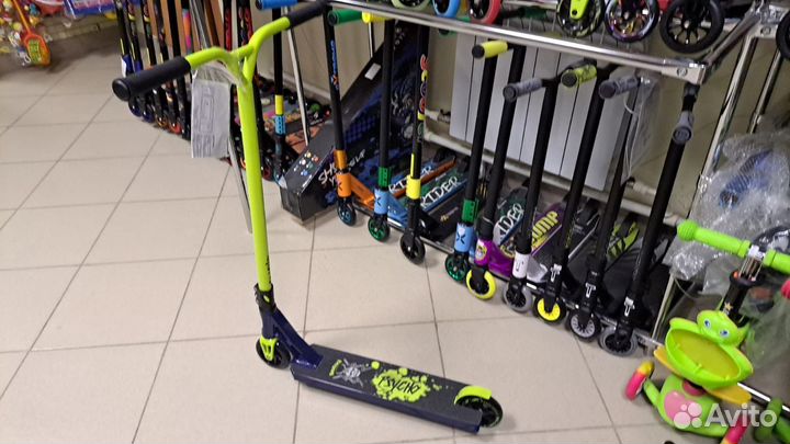 Самокат трюковый Nova Track Psycho