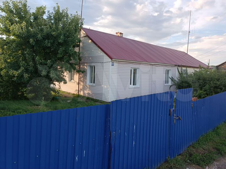 Дом 45,8 м² на участке 9,65 га