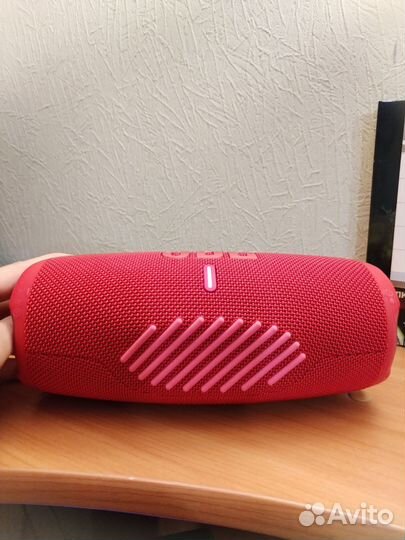 Колонка JBL Charge 5 Красная, на гарантии