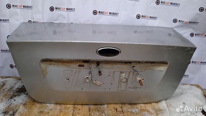 Крышка багажника Ford Focus 2 седан