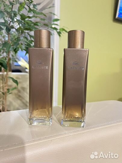 Lacoste pour femme intense