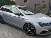 SEAT Leon Cupra 2.0 AMT, 2019, 160 000 км, с пробегом, цена 2 950 000 руб.