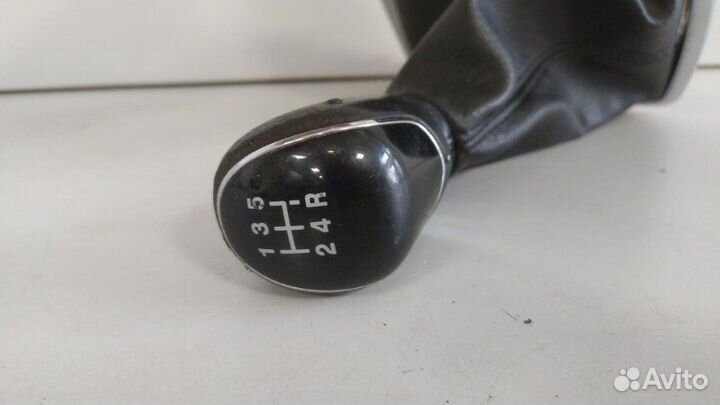 Ручка МКПП с чехлом Ford Focus 2 (рестайлинг) 1