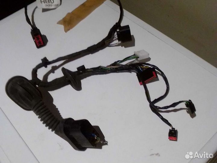 Коса электропроводки задней двери Форд Мондео 4