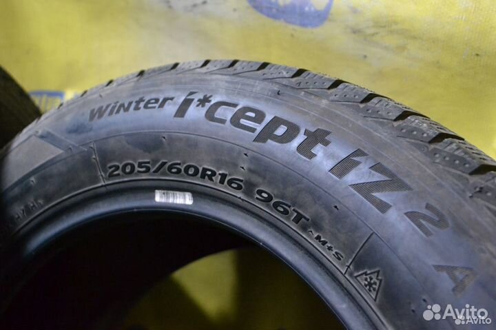 Hankook Winter I'Cept IZ2 205/60 R16