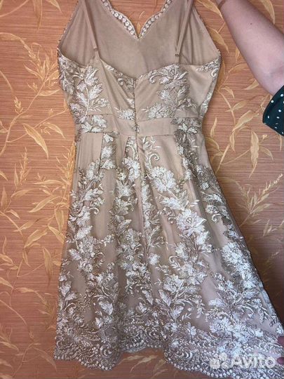 Вечернее платье