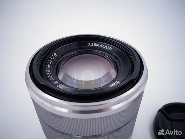 Sony E 18-55mm f/3.5-5.6 OSS