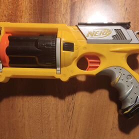 Nerf N-Strike Maverick REV-6