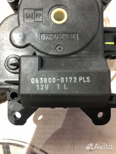 Сервопривод заслонок печки Lexus Rx 350 DBA-GGL10W