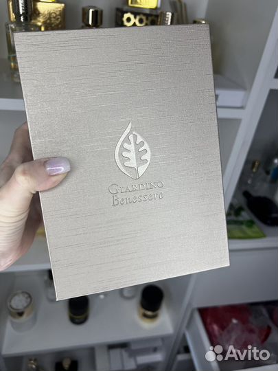 Iperione Giardino Benessere для мужчин и женщин