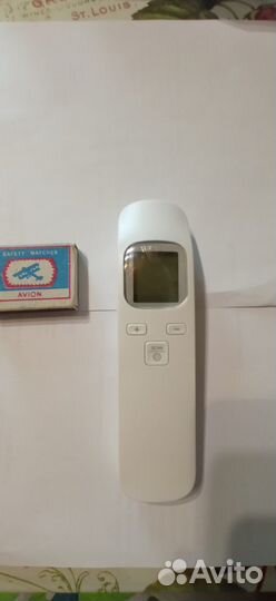 Бесконтактный термометр градусник