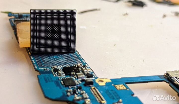 Ремонт электроники, смартфонов, ноутбуков, плат