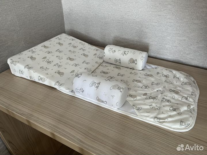 Подушка-позиционер для новорожденных