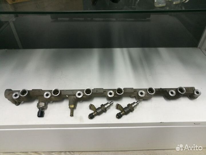 Форсунка топливная Toyota 1JZ FSE