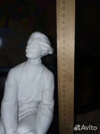 Бюст Ленина,Чайковского,М.Горький