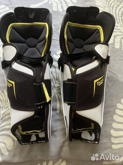 Хоккейные щитки CCM