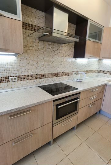 2-к. квартира, 86,5 м², 14/14 эт.